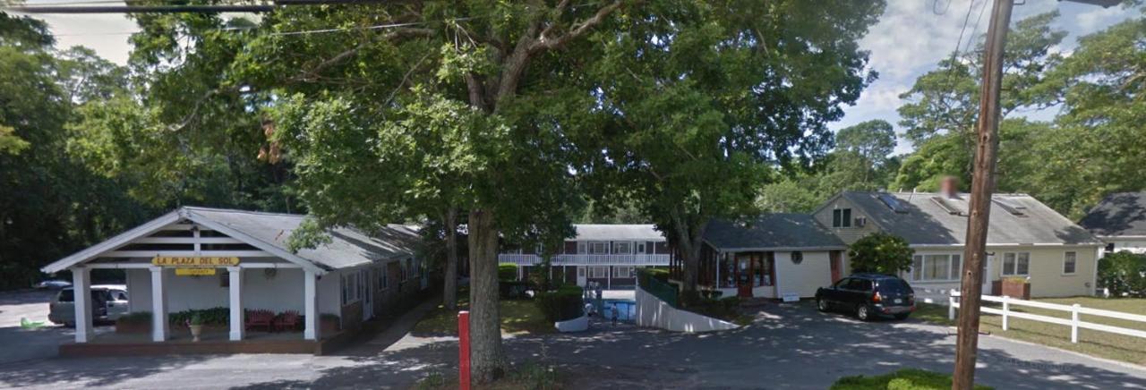 La Plaza Del Sol Motel Mashpee Eksteriør billede