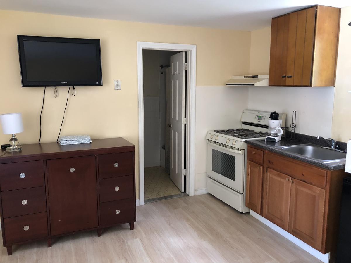 La Plaza Del Sol Motel Mashpee Eksteriør billede